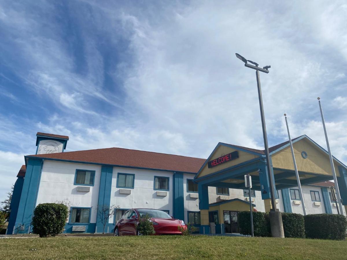 Tropicana Inn And Suites Dallas Exterior foto