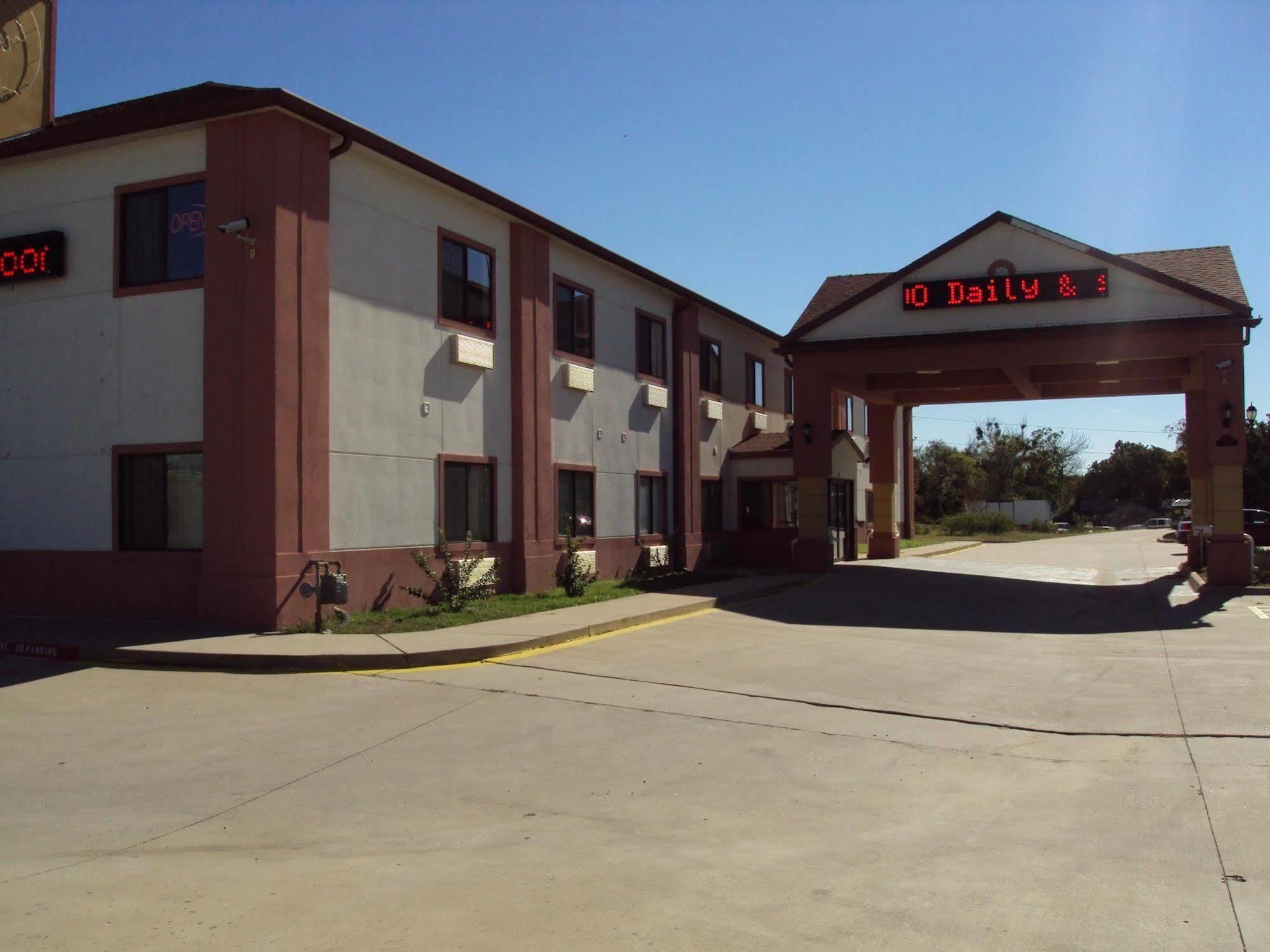 Tropicana Inn And Suites Dallas Exterior foto